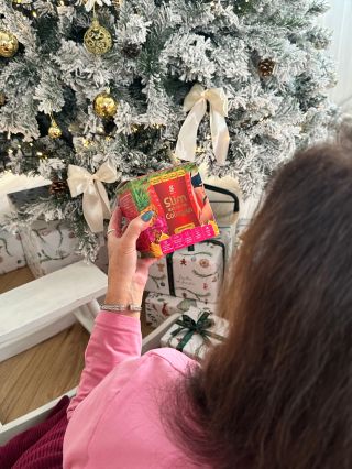 Některé ženy si během roku skoro nic nedopřejí. Maminky, tety, babičky… pořád v jednom kole, vždycky pro všechny ostatní....